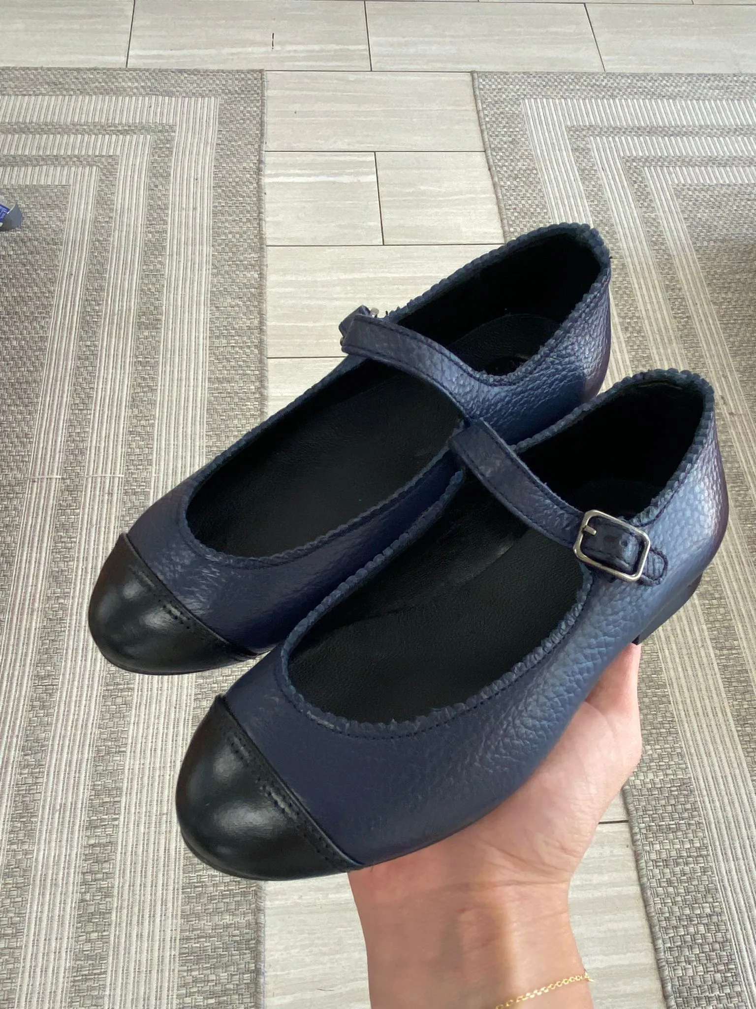 Blublonc Navy Pebbled Captoe Mary Jane