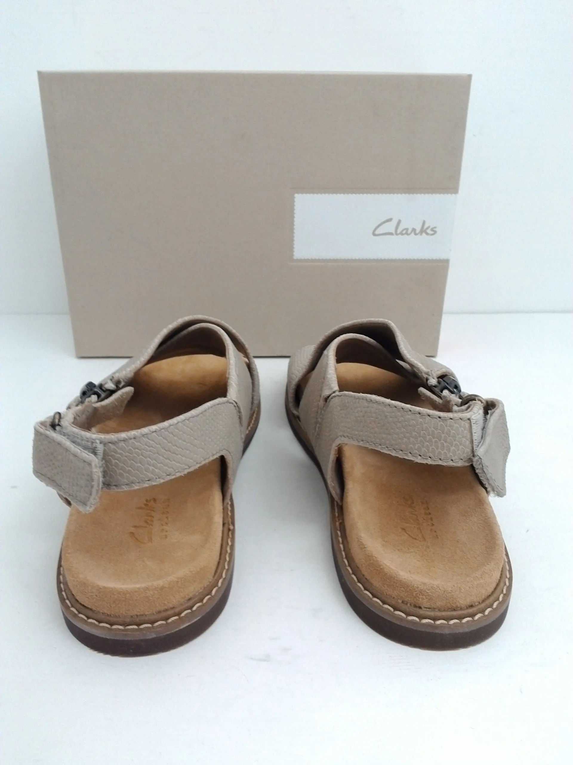 Clarks Women's Corsio Calm Sand Leather Size 7 M